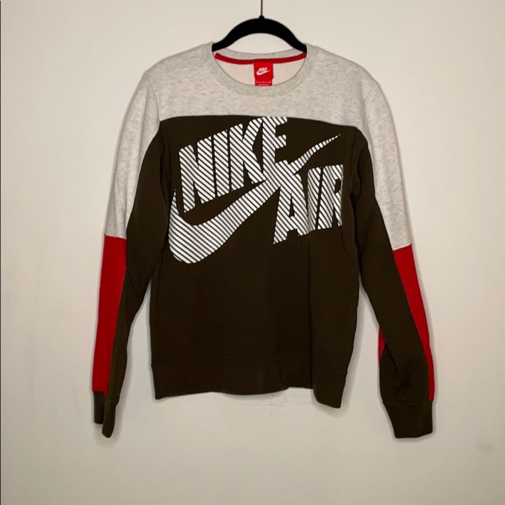 Nike sweatshirt